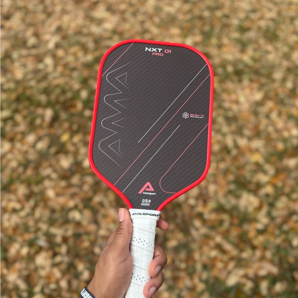 AMA Sports NXT 01 Pro Pickleball Paddle - Red and Black